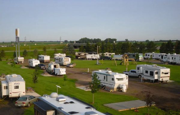 campground3-600x383